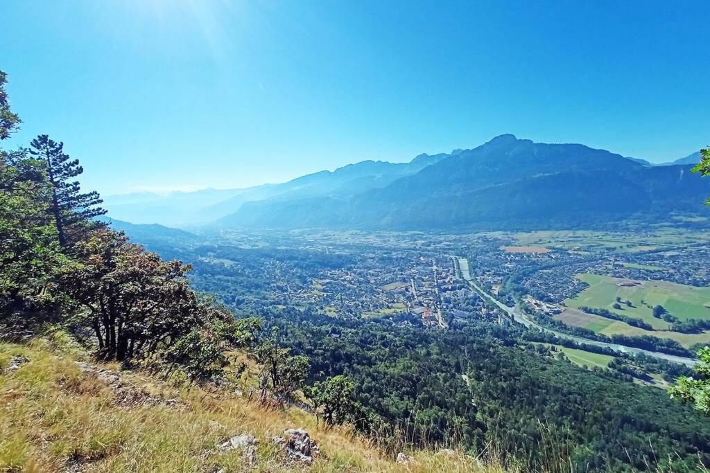 Le Calme A 5 Mn Du Centre Ville - La Lisiere T2 博讷维尔 外观 照片